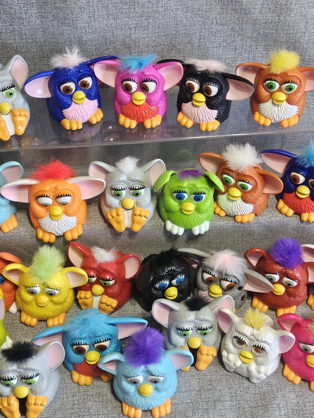 25 Vintage Furby McDonald 1998 Collection - Colorful Assortment